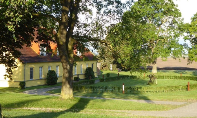 Gingst Other | A holiday apartment in a manor house on Rügen