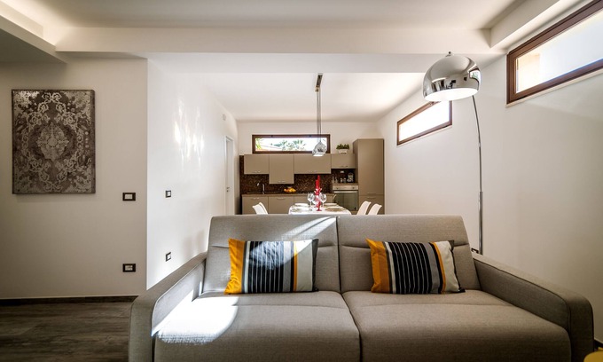 Avola Apartment | A la maison . .