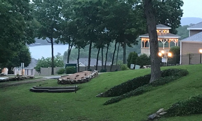 Kimberling City Condo | A Little Spot of Heaven on Table Rock Lake in Kimberling City near Branson, Mo.