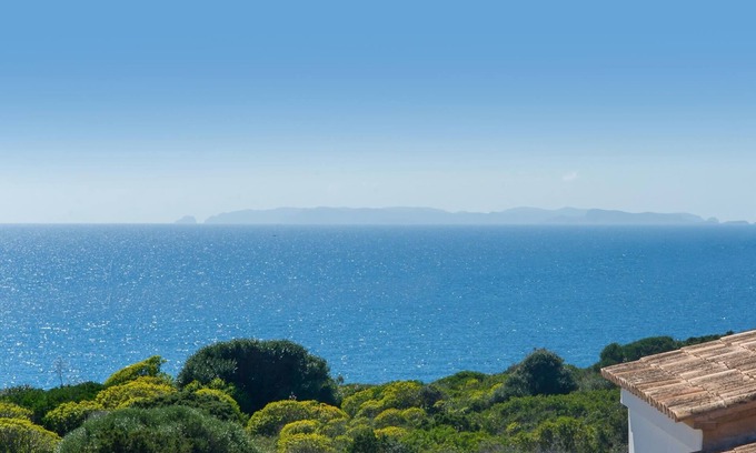 Cala Figuera Villa | A lovely ibicenco-style chalet for up to 5 adults and 1 child with pool