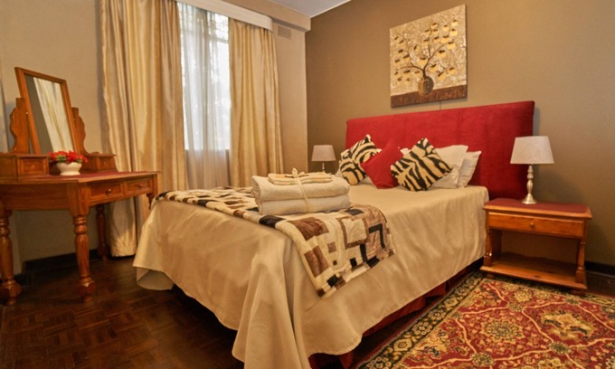Harare Apartment | A Lovely Serviced Avenues Apartment. Safe, Quiet and Conveniently Located.