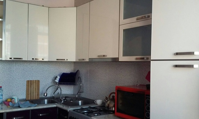 Vake-Saburtalo Apartment | A modern cosy apartment next to the US embassy in Tbiisi, Georgia.