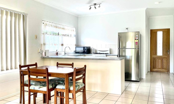 Caravonica House | A private house situated in beautiful rainforest setting