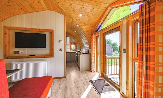Rampton Ski Chalet | A quirky yet cosy cabin perfect for a family break.