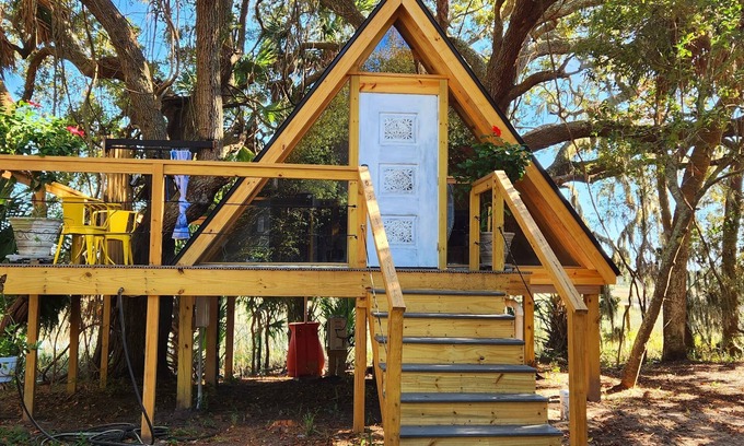 Saint Helena Island House | "A" Secluded Quiet Oasis Treehouse w/Beach Pass