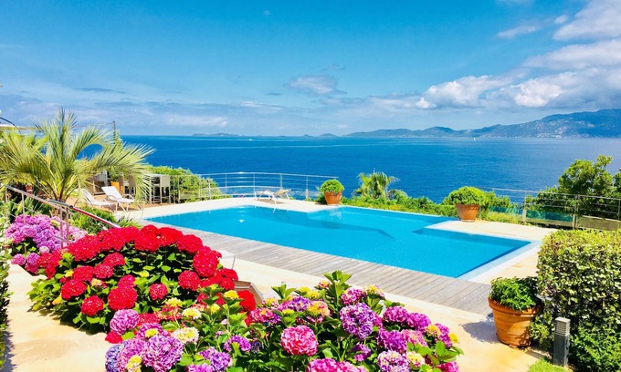 Portigliolo Villa | A stunning Corsican Villa with amazing 180° sea views and infinity swimming pool