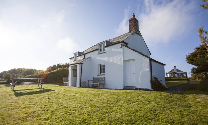 Saint Gennys Cottage | A Traditional Cornish Farm Cottage With Spectacular Coast Views