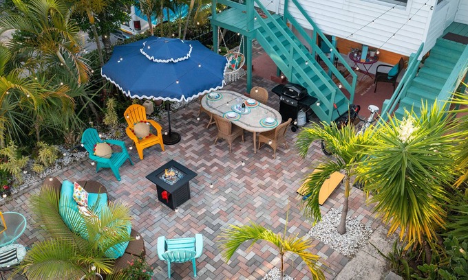 Mango Groves House | A Tropical Beauty🏝🏠 Historic Charm + Modern Luxury