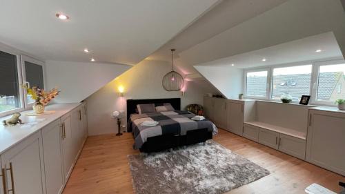 Municipality of Tilburg Apartment | A whole Family expat house with AC, garden, close to Efteling