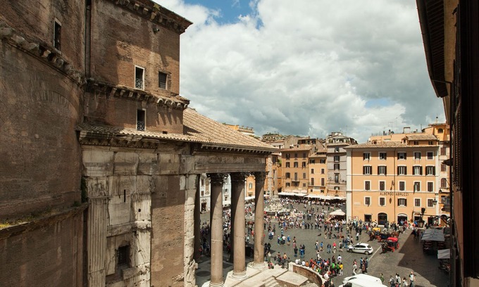 Rome City Centre Apartment | A window on Pantheon : It's true! overlooking the Pantheon. Unique experience!