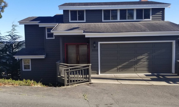 Marine Terrace House | A Winsome Whale Watcher