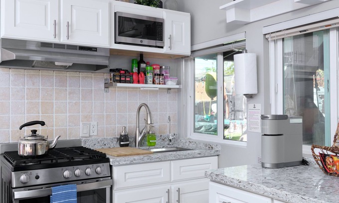 Arroyo Grande Cottage | A wonderful place to stay with kids! A private studio cottage with shared yard.