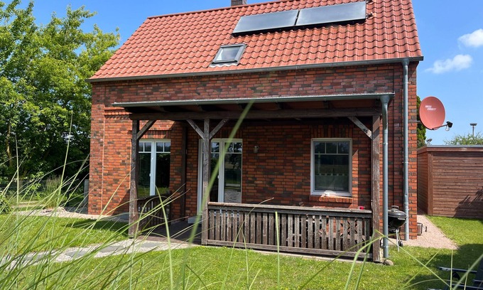 Rerik Apartment | A12 Das rote Haus am Haff Roggow Ostseebad Rerik - A12: 3-room vacation home (90m²;