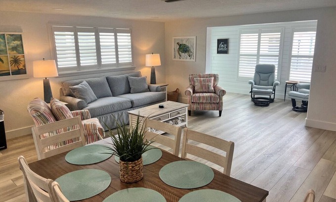 Siesta Key Villa | A15 - Wake Up in Paradise