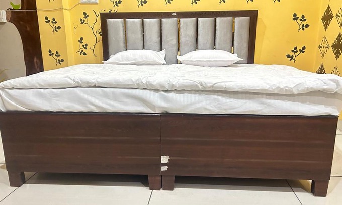 Ujjain House | Aabha plaza