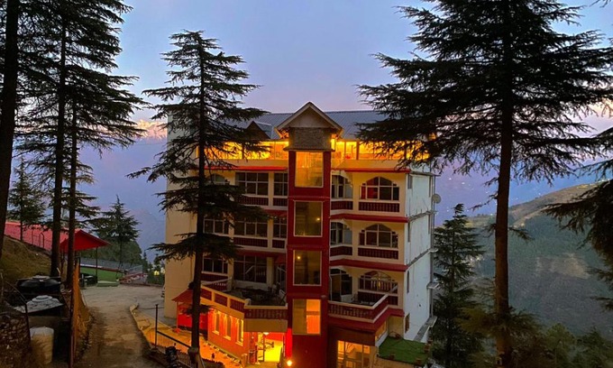 Khajjiar Hotel | Aanantham Country Resort