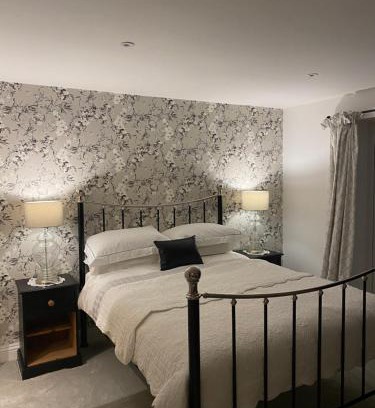 Loppington Bed & Breakfast | Abbey Green Farm