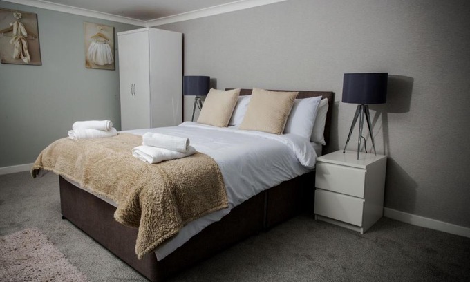 Lesmahagow House | Abbeygreen House