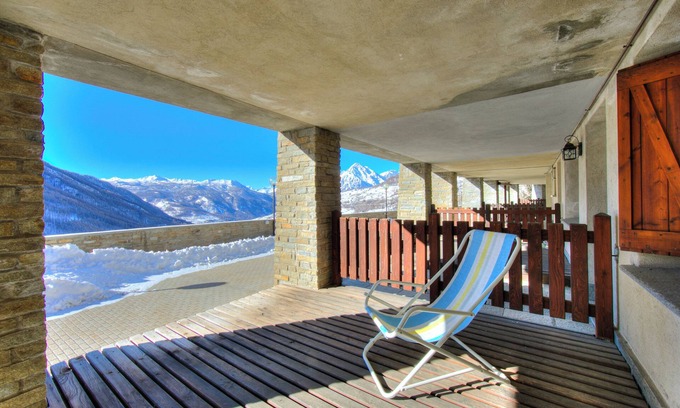 Grangesises Apartment | Abeti A2-02 few min From ski