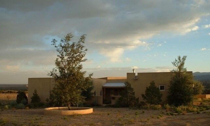 Medanales House | Abiquiu on the Mesa/ Designer Adobe Deluxe Vacation Home.