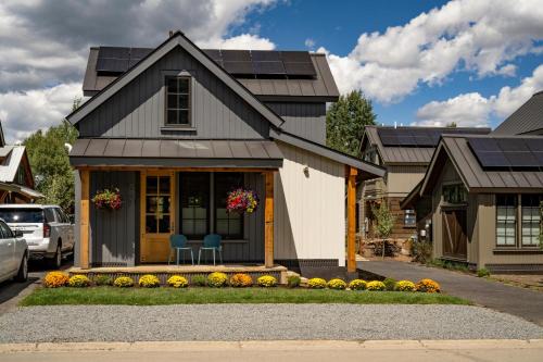 Crested Butte House | Academy Place | Valerian
