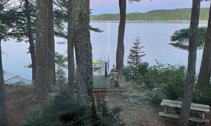 Franklin Cottage | Acadia Bar Harbor lakefront cottage