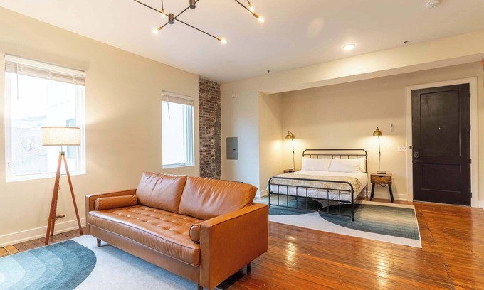 Frankfort Hotel | Accessible Room, Queen Bed