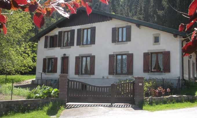 Gerardmer Apartment | Accommodation 4 people garden, quiet, GERARDMER FREE WIFI