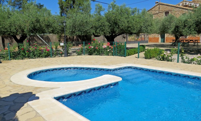 Vall d'Alba Cottage | Accommodation in Castellón (10 people), enjoy the family pool !
