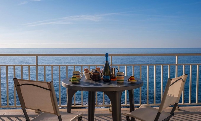 Piani-Ciapin Apartment | Accommodation with private beach access | Ap43