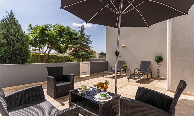 Sao Roque Apartment | Achada I, cozy and with outdoor space