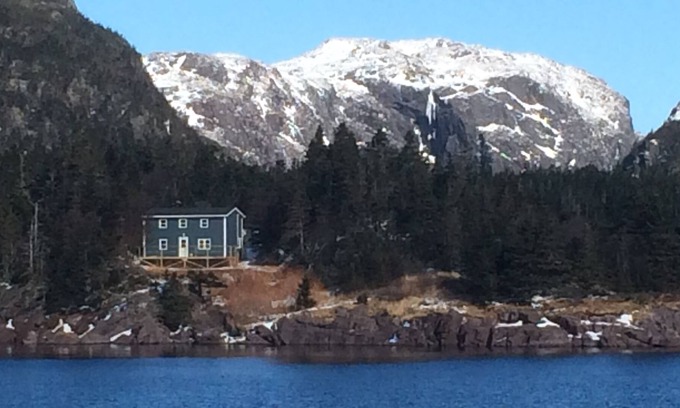 Rencontre East House | “Ackley City,”discovery of molybdenum in 1882 Rencontre East Vacation Home