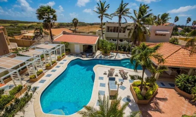 Arashi Apartment | ACROSS FROM BEACH 1BR- Sunset Suite @ MalmokBeach!
