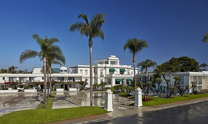 Coronado Hotel | Across from Coronado Beach! w/Heated Pool, Beach Access and Private Parking!