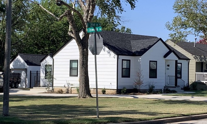Tulsa House | Across the street from Expo Center Fairgrounds-3 bedrooms, 3 bathrooms, Sleeps 8