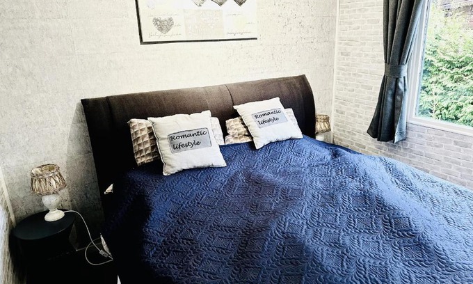Krachtighuizen House | aday - Cozy cottage with terrace