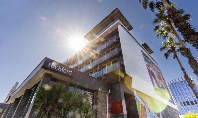 Adelaide Central Business District Hotel | Adelaide Rockford
