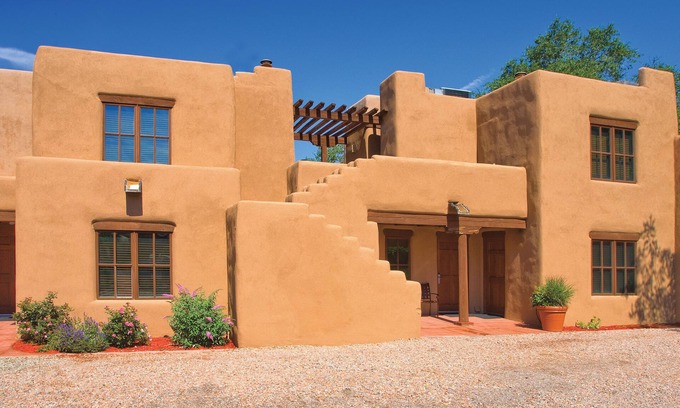 Downtown Santa Fe Resort | Adobe-Styled Studio w/Gas Fireplace, Resort BBQ Area & More!