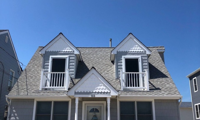 Ship Bottom Condo | Adorable 2BR Condo on Long Beach Island LBI in Ship Bottom. Beach Block!