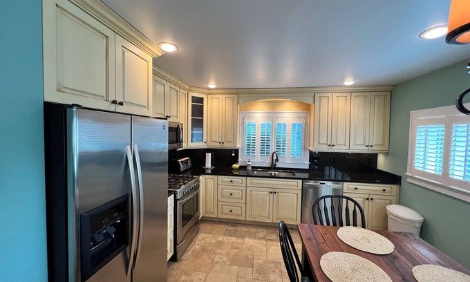 Oscoda House | Adorable Beach Retreat Home Next to Lake Huron