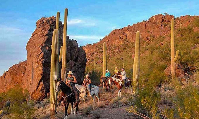 Palo Verde House | Adventure Awaits! Near Tucson Raceway Park, Golf