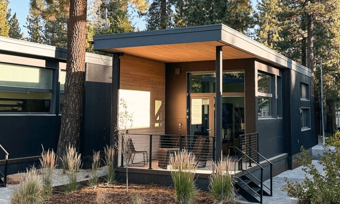 Truckee Cabin | Adventure Cabin 45 (pet friendly) - Luxurious Adventure Cabin