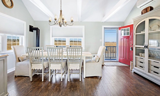 Leeds Point House | Adventure Cottage - Near LBI - Million Dollar Views