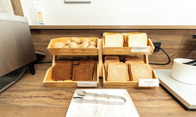 Fagurholsmyri Hotel | Adventure Hotel Hof