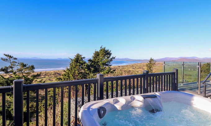 Harlech Cottage | Aelfor