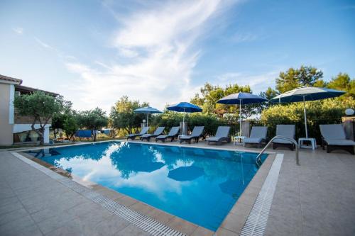 Ano Vasilikos Apartment | Aeolos Zante Villas - Zefyros Maisonette, with shared heated pool