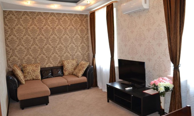 Khabarovsk Hotel | Aeropolis