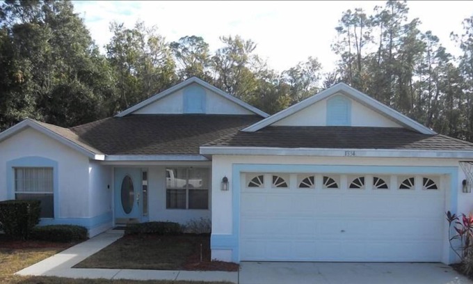 Thousand Oaks House | Affordable Conservation View home with south-east facing pool -4BR / 2BA : Free Wi Fi