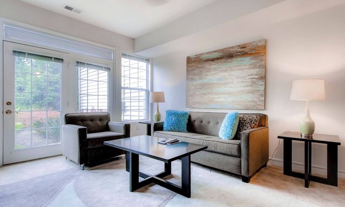 Princeton Meadows Apartment | Affordable Plainsboro Stay! Close to Trader Joes & Whole foods