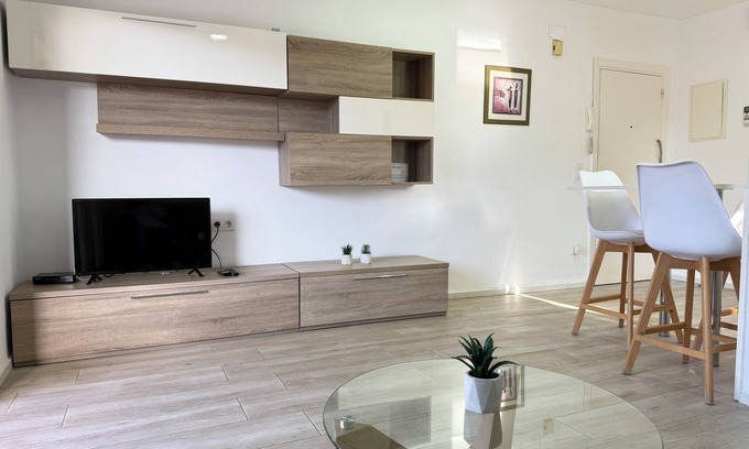 Santa Margarida Apartment | Agi Montseny 3A Apartamento for rent in Roses Girona.